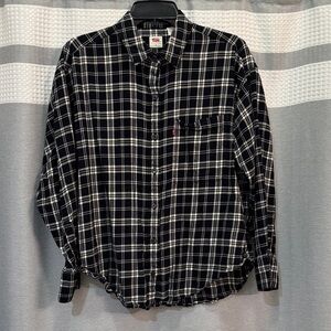 Levi's Women's Black and White Plaid Button Down Shirt